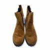 Botas de ante marrón con elásticos y suela track con tacón bloque bajo de la nueva colección de Imac para mujer.