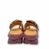 Trasera sandalias Mellow Glow Oak cuero con plataforma de 4CCCCEES. Sandalias de dedo Mellow Glow Oak color cuero con plataforma bicolor de 4CCCCEES.