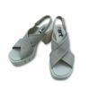 Sandalias cruzadas beige con plataforma y tacón bloque de Art.