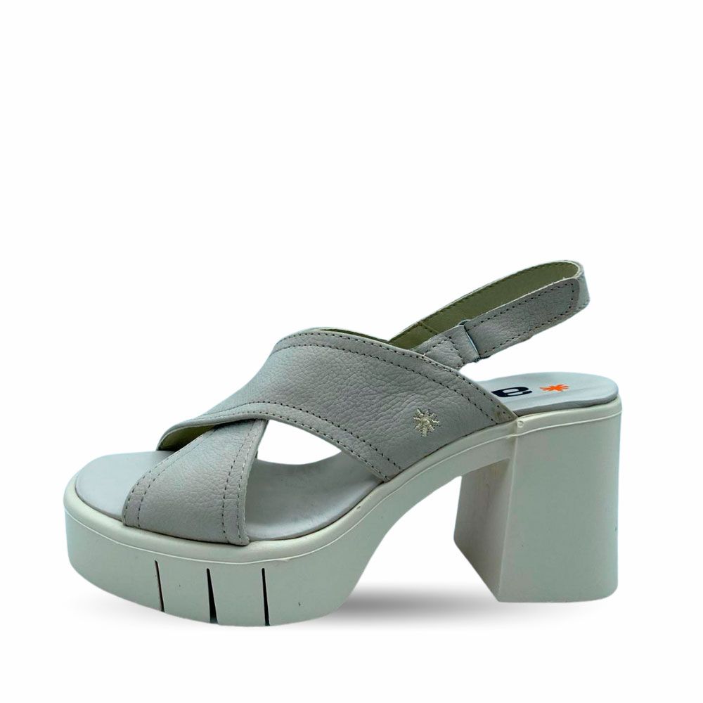 Sandalias cruzadas beige con plataforma y tacón bloque de Art.