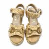 Sandalias de rafia color natural con cuña y plataforma de Kanna.