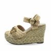 Sandalias de rafia color natural con cuña y plataforma de Kanna.