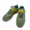 Zapatillas deportivas para hombre en nylon color verde con refuerzos de ecopiel color cuero y mostaza de Jeep.