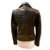 Cazadora biker de piel color negro, con cremalleras y bolsillos de Saga Ibáñez.
