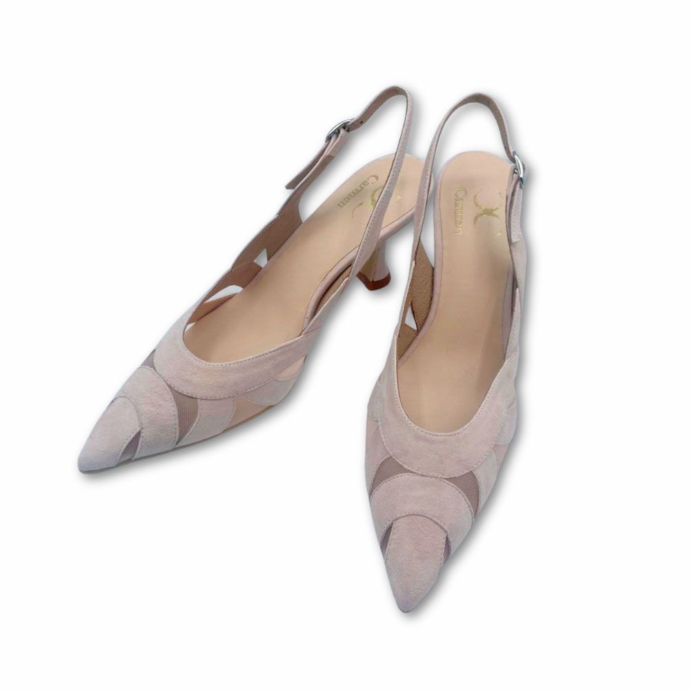 Zapatos de salón en ante color rosa talco con tira al talón y tacón medio by Carmen.