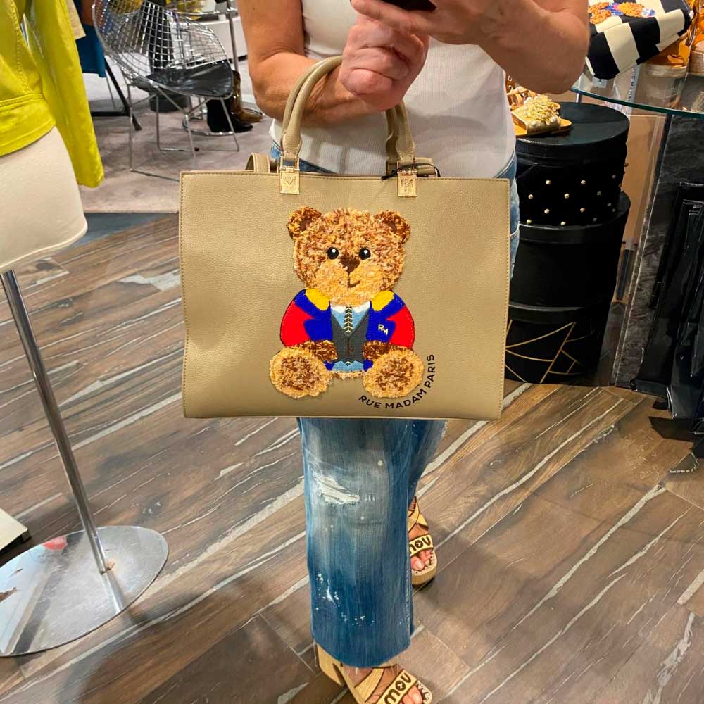 Bolso Marvin tote color taupé de la nueva colección de Rue Madam París.