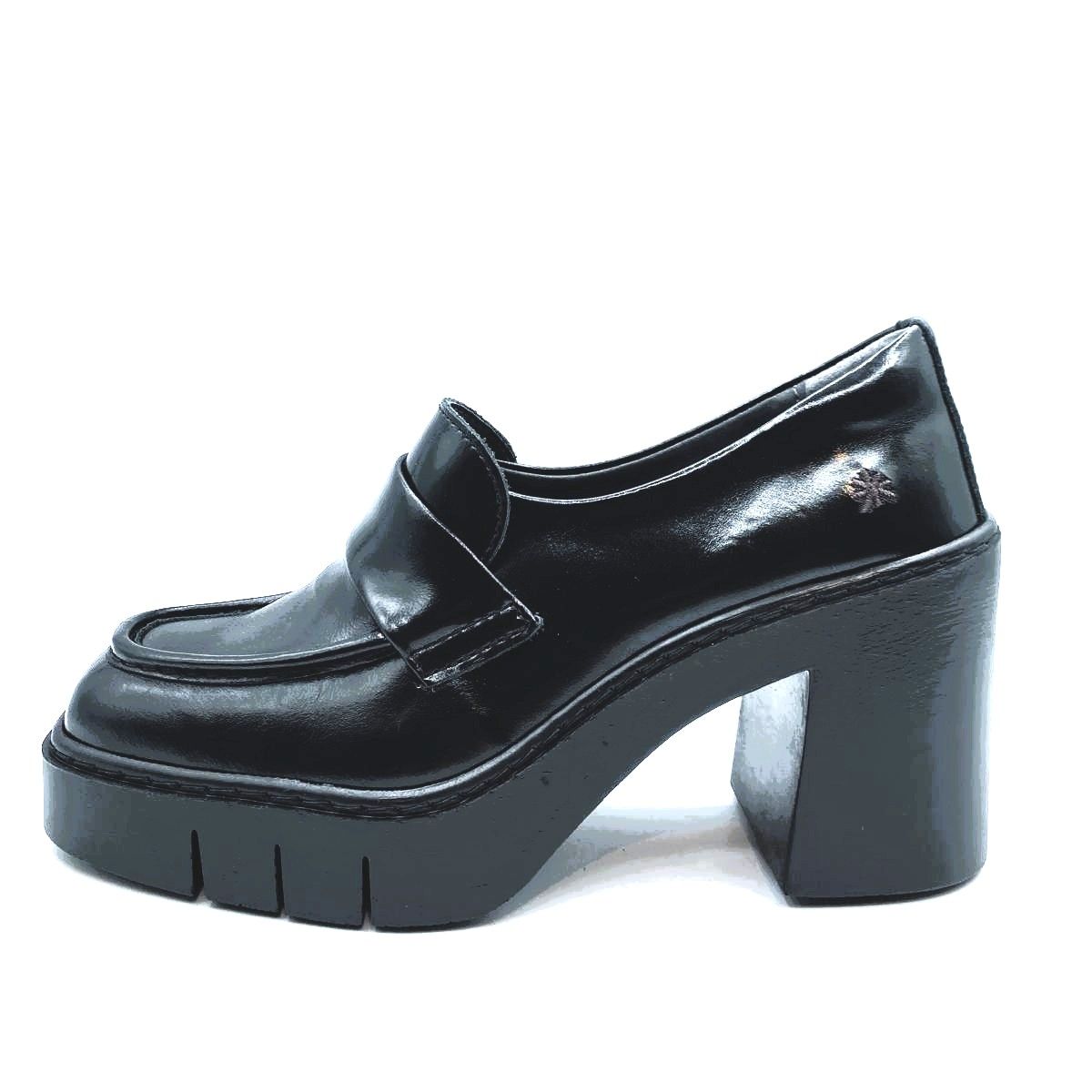 Mocasín tacón alto charol 0023- negro de Art