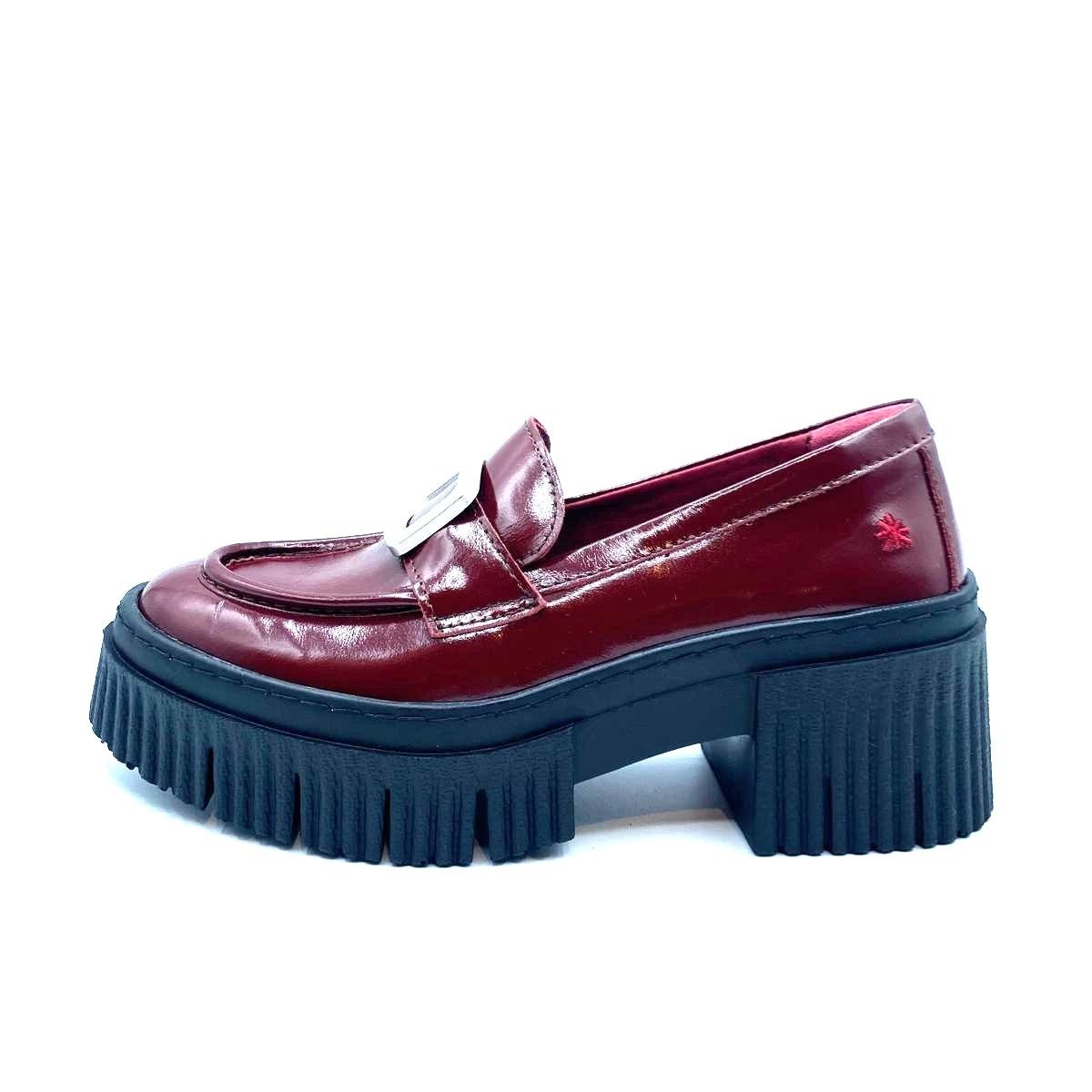 Mocasín co hebilla decorativa, tacón alto charol burdeos de Art 0027