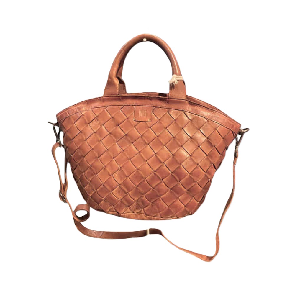 Bolso capazo de hombro Lewis tono cuero con piel tranzada.