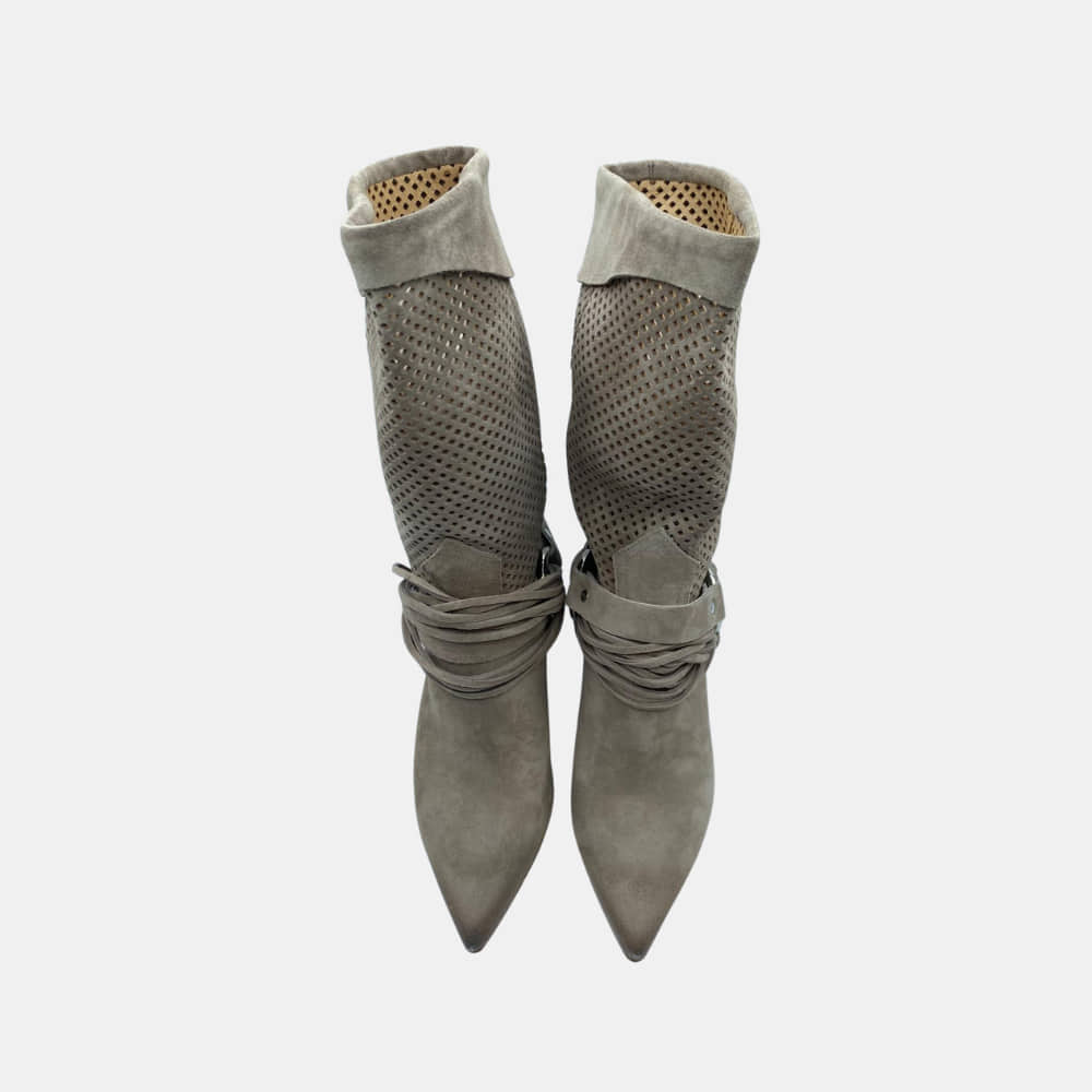 Botas de ante con grabado Boho frente