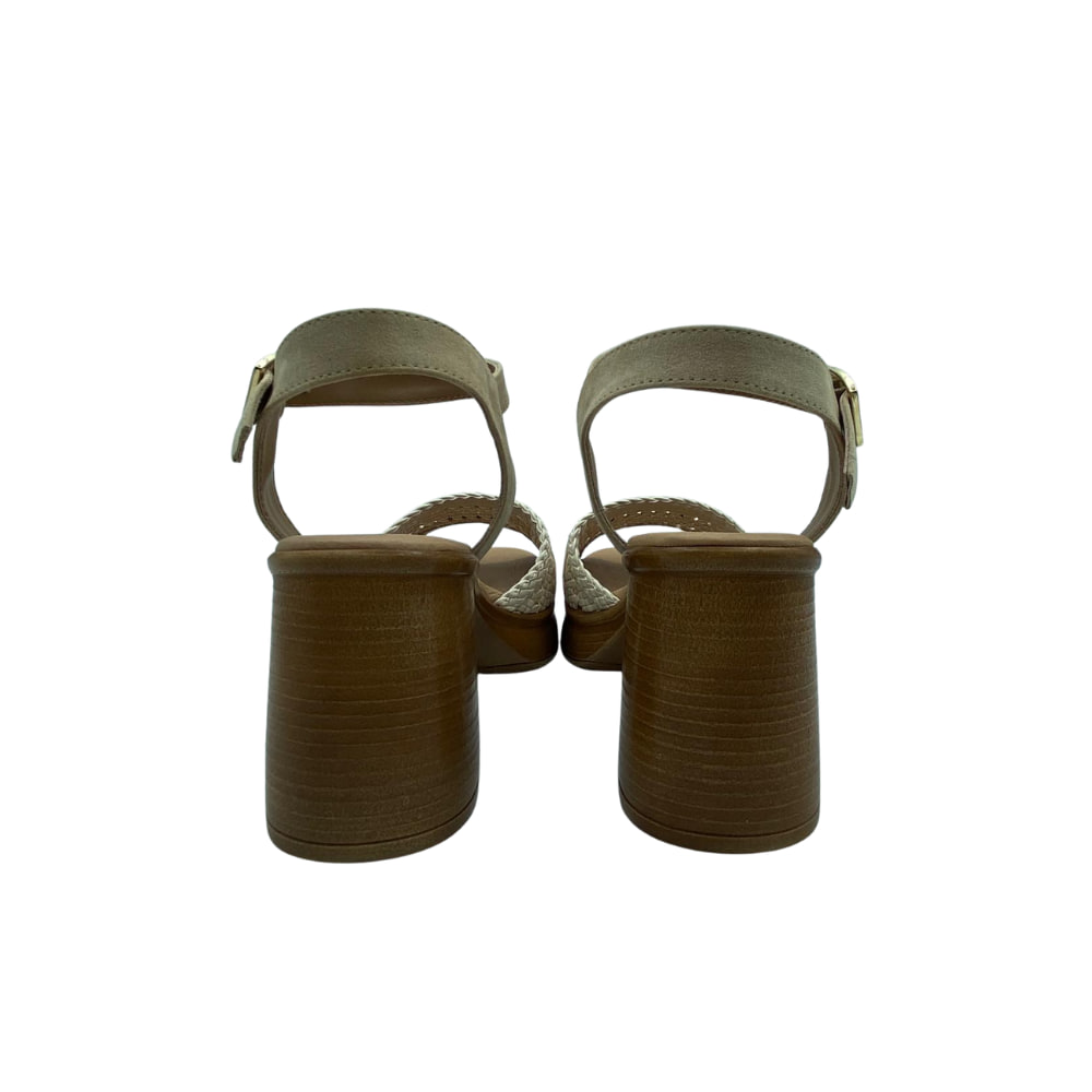 Sandalia Plataforma Trenzada Beige trasera