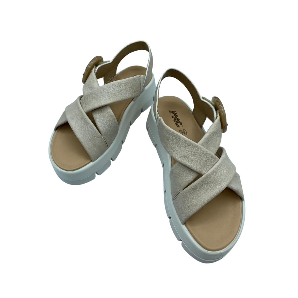 Sandalias Plataforma Cruzadas Beige perfil Sandalias Plataforma Cruzadas Beige perfil