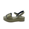 Sandalias de piel con acabado natural en beige - By Carmen