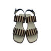 Sandalias en piel de ante beige y negro frente- By Carmen