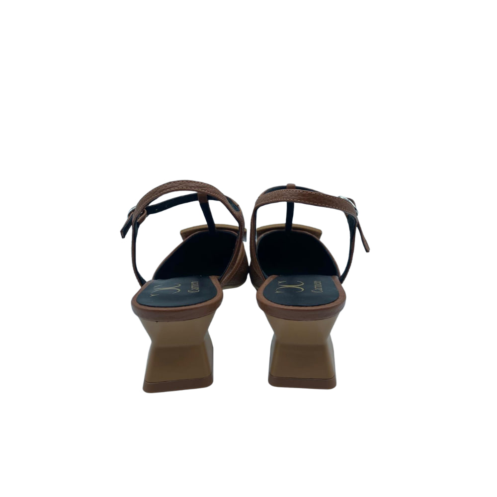 Zapato Bicolor Coffee con tacón bajo trasera Zapato Bicolor Coffee con tacón bajo trasera