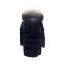 Abrigo modelo Alaska, tejido en brillo azul marino trasera Abrigo modelo Alaska, tejido en brillo azul marino trasera