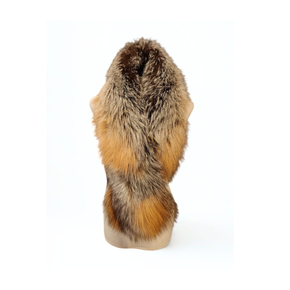 Bufanda Fox Golden Island puesta extrasuave
